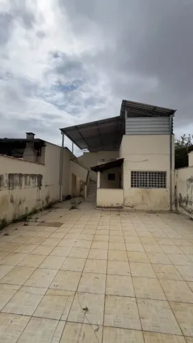 Oportunidade casa a venda no centro de Varginha
