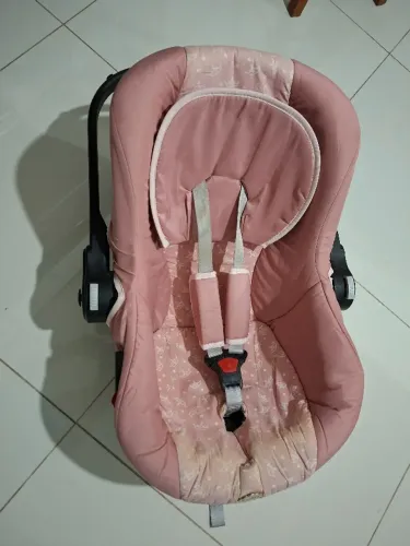 Bebe conforto Rosa Tutti Baby | Bem conservado