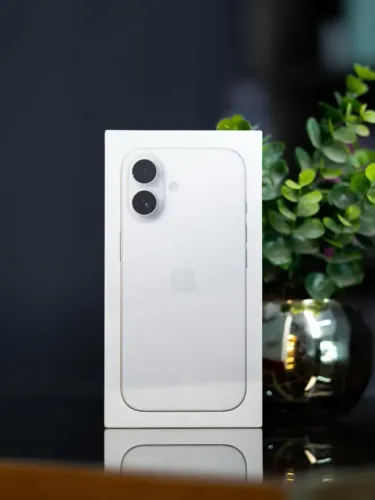 iPhone 16 NOVO LACRADO 128GB No Plástico Nunca Usado - Desbloqueado Entrego Hoje