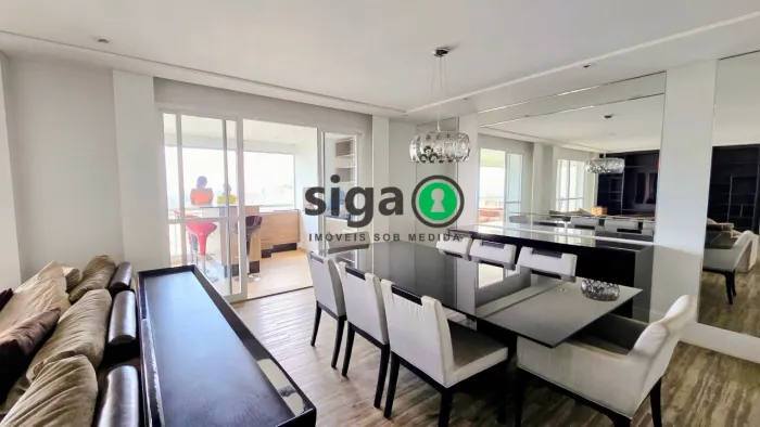 Apartamento alto padrão de 223 m2 para locação, mobiliado, com 4 quartos e 4 vagas na Vila