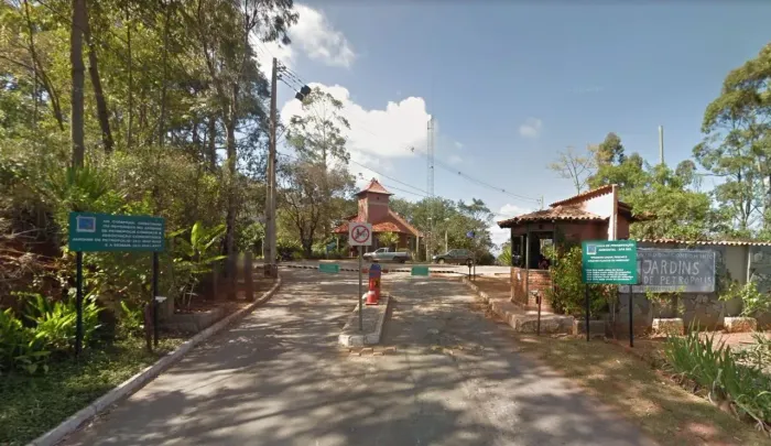 Oportunidade Única: Terreno de 6000m² no Condomínio Jardins de Petrópolis - Crie seu Paraí
