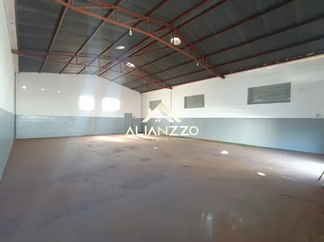 Galpão Comercial com 175m² e 485m² de Terreno no Campos Elíseos em Ribeirão Preto/SP. Alia