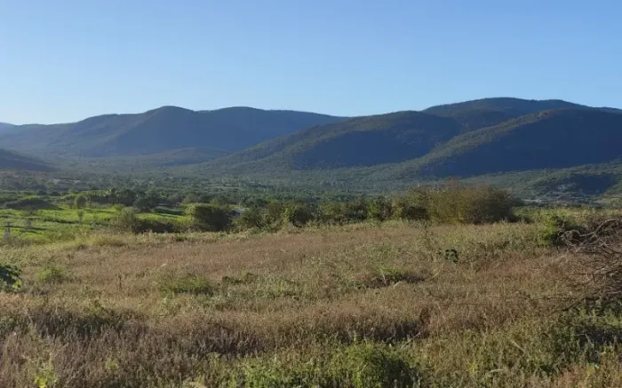 Terreno Chácara com 1.000m2 próximo ao centro de Jequié/BA