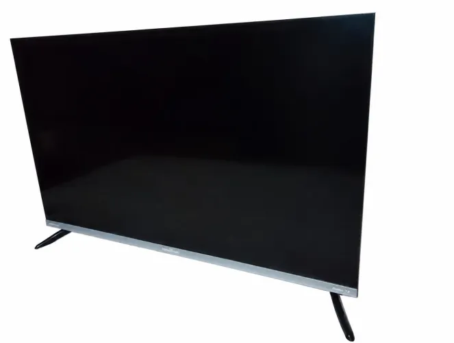 Tv Britânia Roku de 32 polegadas semi nova 