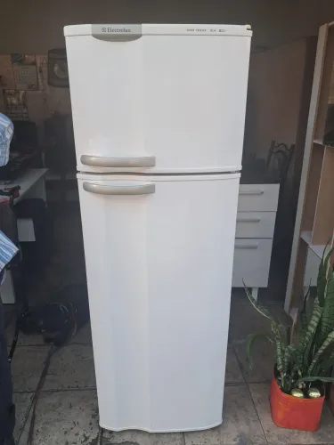 Geladeira Electrolux