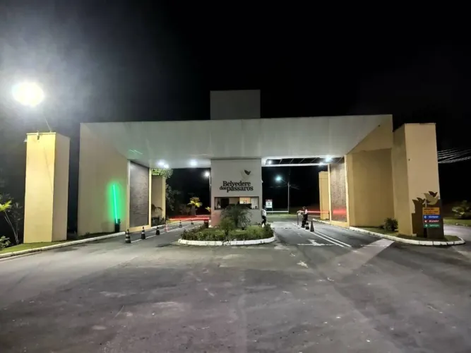CONDOMÍNIO PASSAREDO - LOTE