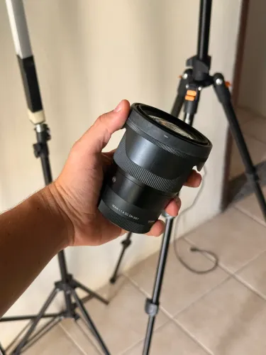 Sigma 16mm 1.4 para Sony