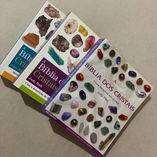 A Bíblia dos Cristais - Coleção Completa (3 Volumes) - Judy Hall