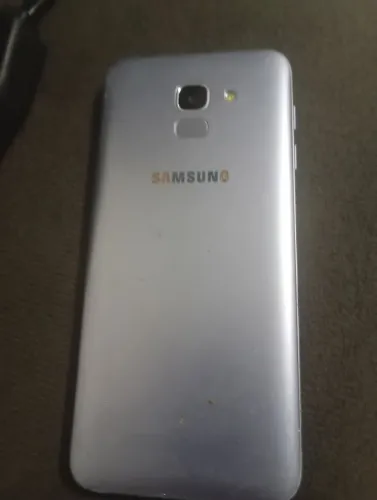 Vendo celular Samsung Galaxy J6 