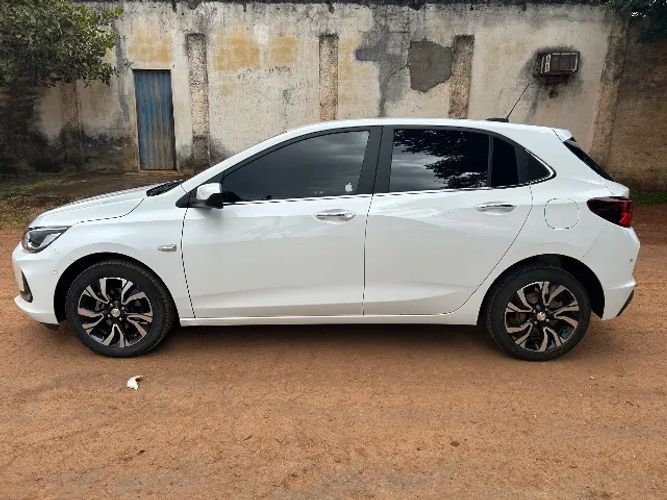 Imagem de Chevrolet Onix Hatch Premier 1.0 12V TB Flex Aut. 4P 2025