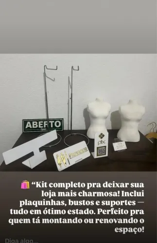 Acessórios para arrumar lojas de joias bolsas pulseiras
