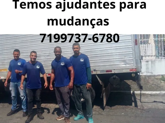 Temos ajudantes para sua mudança