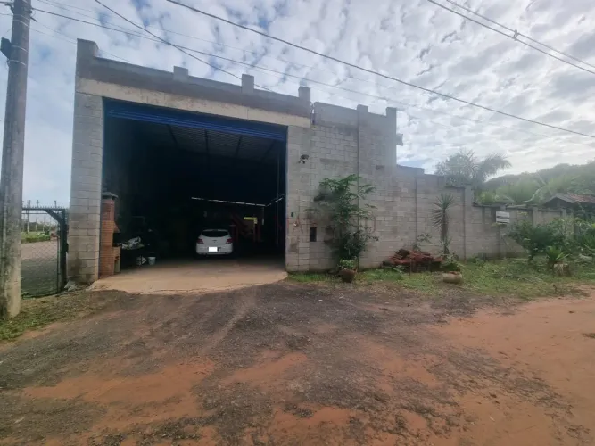 Chácara para venda com 5000 m² terreno e barracão de 460 m², em Chácaras Renno, Piratining