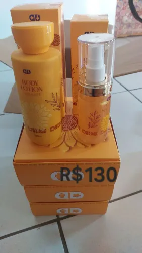 Perfume e body lotion gloss lip tint