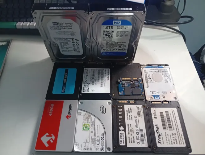 Lote de SSDs e HDs COM DEFEITO!