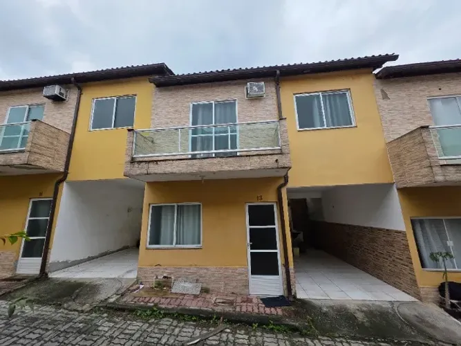 VENDO CASA 02 QUARTOS, MOBILIADA. BAIRRO: CERÂMICA, NOVA IGUAÇU/RJ