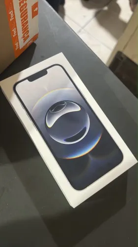 Vendo IPhone 16e Lacrado 