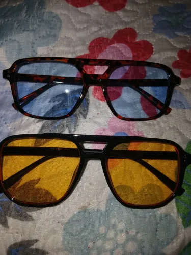 Kit oculos da moda 36 reias os dois
