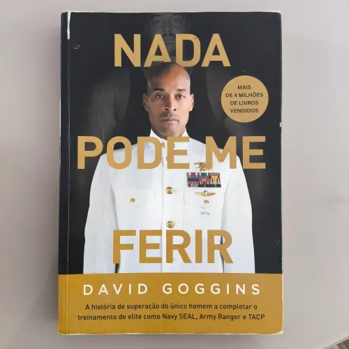 Livro "Nada Pode Me Ferir" - David Goggins | Bom Estado
