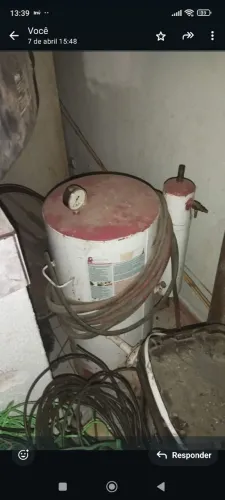 Vende-se máquina