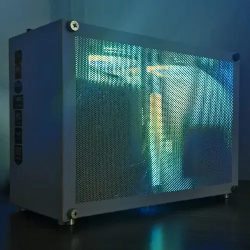 PC Gamer Mini ITX | Ryzen 7 7700 32GB DDR5 NVMe 2TB Wifi 6E RX 7600 8GB