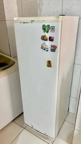 Geladeira Consul Pratice 230 L - Branca (Funcionando Perfeitamente)