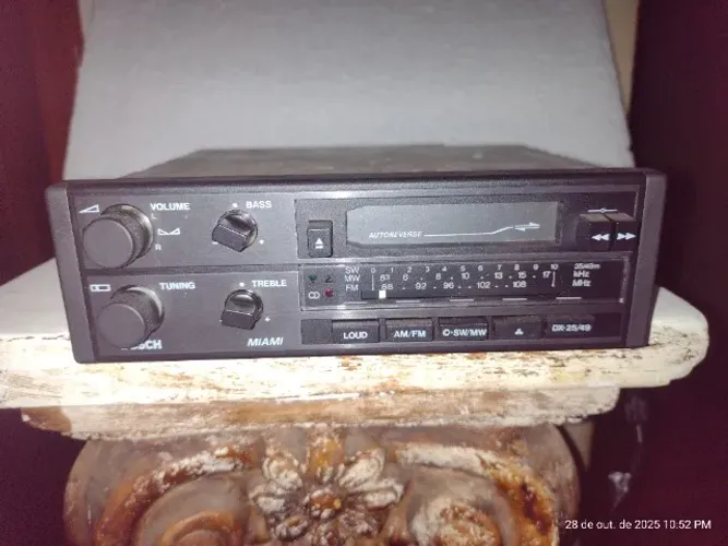 Radio Toca Fitas Miami Bosch ótimo estado, funcionando TUDO