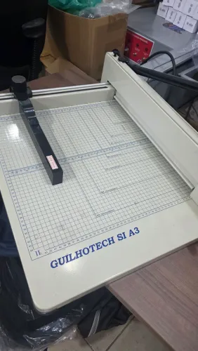 Guilhotina A3