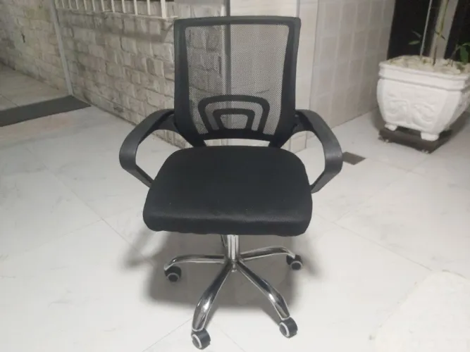 Cadeira de Escritório Giratória