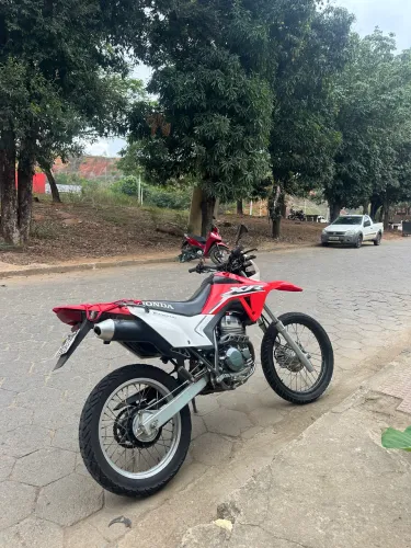 TORNADO 250 2002 NA ROUPA DA 2025