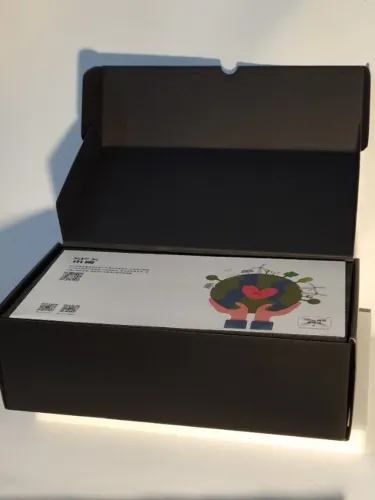 Placa de Vídeo RX 9060 XT XFX Radeon AMD 8GB GDDR6