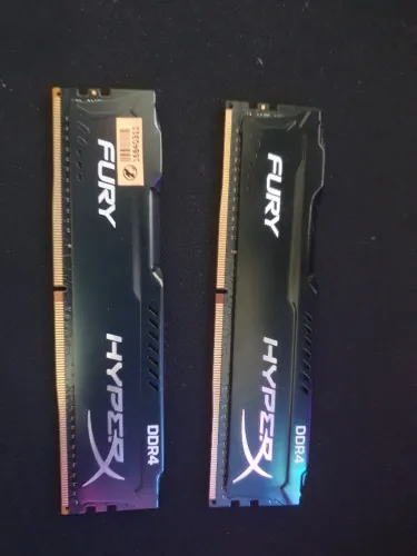 Memória RAM DDR4 2X8 ( 16GB )