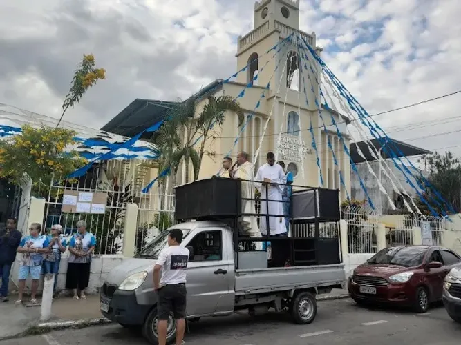 Mini trio elétrico (carro de som) para Festa Caipira