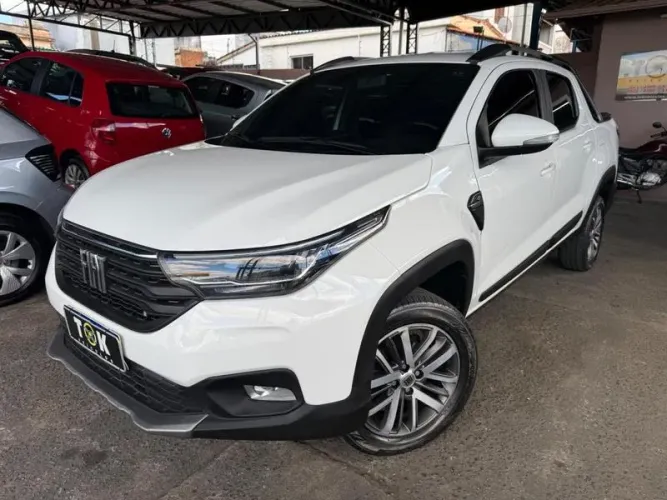 Fiat Strada Volcano 1.3 Flex 8V CD 2023