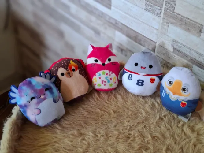 Lote 5 pelucias squishymallow 