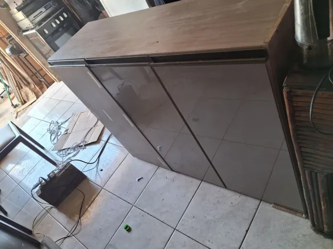 VENDO ARMÁRIO DE PAREDE COZINHA 