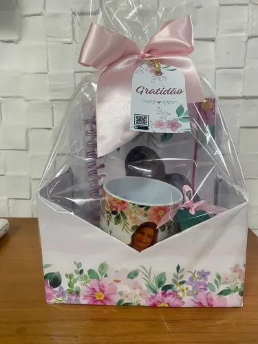 Kit presente caneca sublimada + planner personalizado 