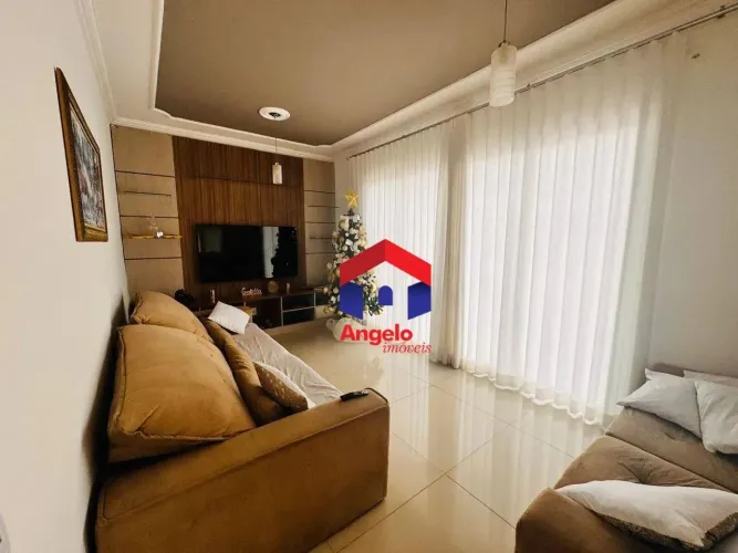 Casa com 3 dormitórios à venda, 240 m² por R$ 880.000,00 - Lagoinha Venda Nova - Belo Hori