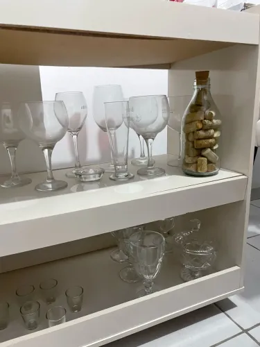 Móvel (BAR)