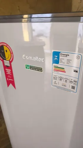 Geladeira Esmaltec 289LT