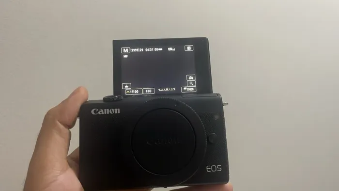 Câmera Mirroless Cânon M200 