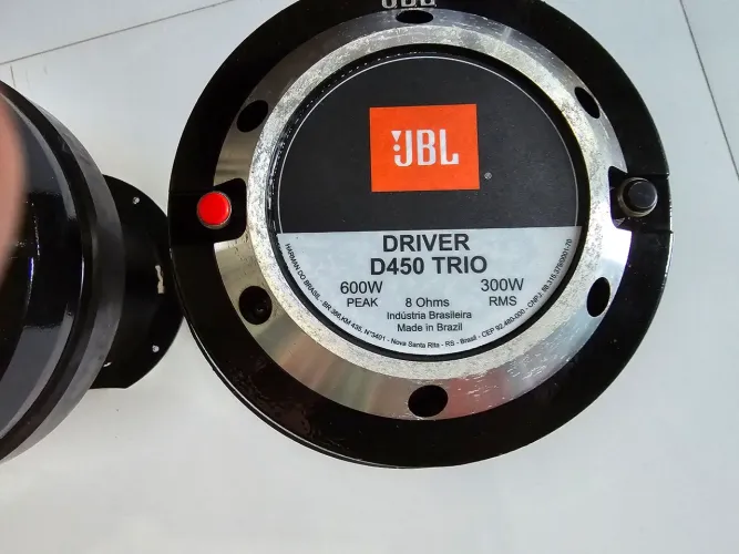 Drive d450 trio com corneta Jbl