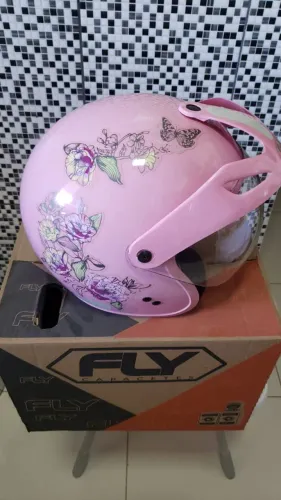 Capacete feminino 