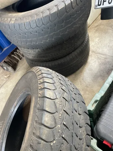 PNEUS 267/70 R16