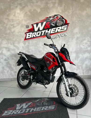 YAMAHA CROSSER 2025 baixa km 