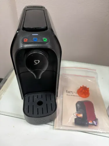 Cafeteira Três corações