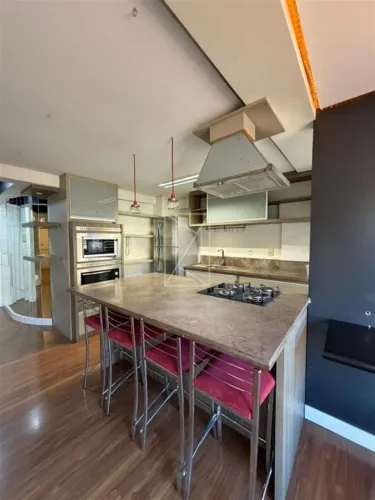 Destak Imóveis Vende Apartamento mobiliado no Bairro Panazzolo, de 1 d