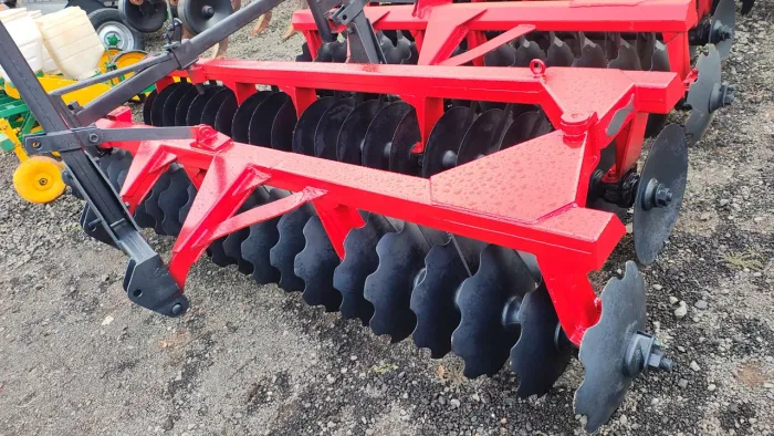 Grade niveladora 42 discos trator 