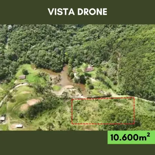 TERRENO de 10.600 m² com muita água