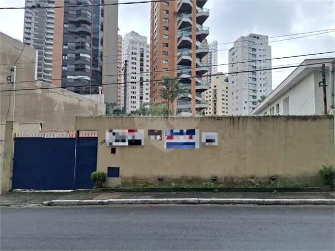 Terreno à venda em Santana - SP